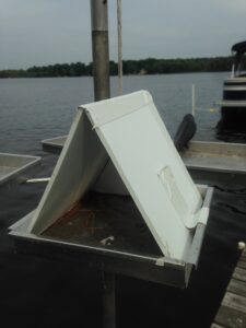 A supplemental feeding tray for Purple Martins.